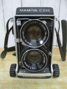 MAMIYA C220